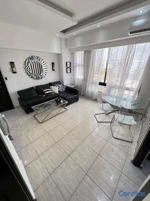 apartamentos - vendo de una habitación ideal para inversión una habitación baño parqueo sea de 9