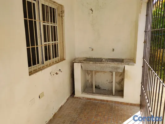 apartamentos - se alquila apart. grande sin muebles 6