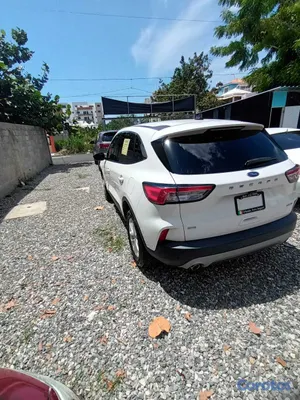 jeepetas y camionetas - Ford escape SE año 2020 buena para todo 4