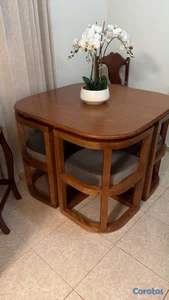 comedor de 4 sillas en caoba 