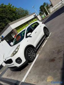 Se vende Kia Sportage 2019 – Blanca RD$950,000.00