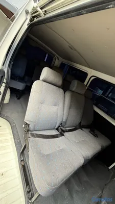 jeepetas y camionetas - Toyota Hiace 2017
 5