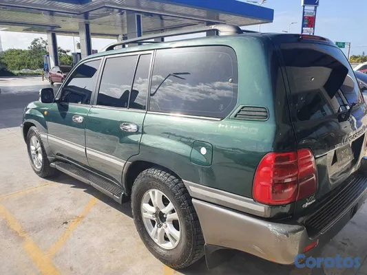jeepetas y camionetas - Jeepeta Toyota LandCruiser VX 2001 Turbo Diesel 10 2