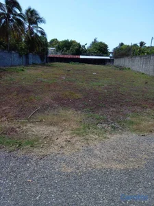 Solar en Residencial Cerrado | Amplio Terreno Cerca de la Playa