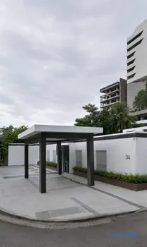 oficinas y locales comerciales - LOCAL COMERCIAL CON PRIVILEGIADA UBICACION EN PIAN