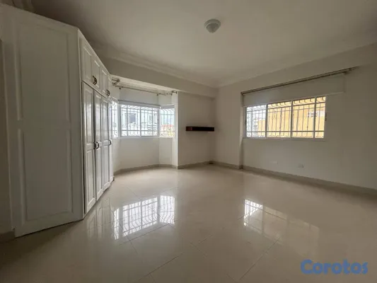 apartamentos - Venta de apartamento clásico en Bella Vista 10