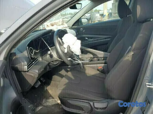 repuestos - Vendo Motor 2.0L  2022 HYUNDAI ELANTRA SEL 4