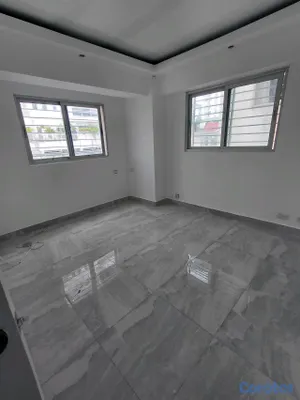 apartamentos - apartamento 2do piso con terraza  en el renacimiento  con ascensor  y  planta  7
