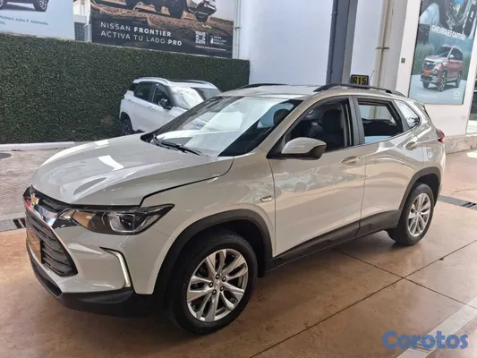 jeepetas y camionetas - Chevrolet Tracker LT 2023 2
