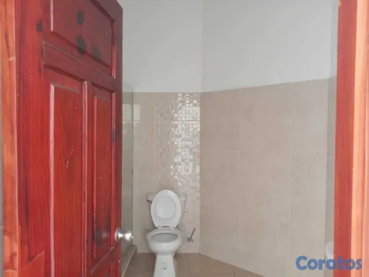 apartamentos - ALQUILER DE APTO. AV. INDEPENDENCIA CON LINCOLN 8