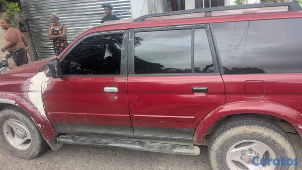 jeepetas y camionetas - vendo Mitsubishi Montero Sport como nueva en buen estado te puede ir hasta pa Sa 4