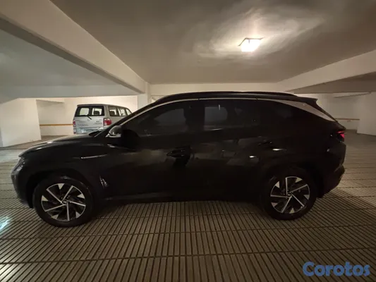 jeepetas y camionetas - Oportunidad Hyundai Tucson 2023 como nuevo 6