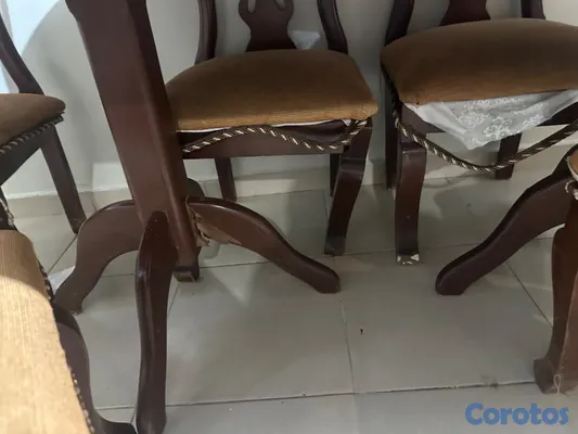 muebles y colchones - Comedor de caoba de 6 sillas 3
