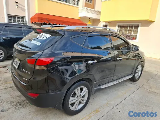 jeepetas y camionetas - Hyundai Tucson Limited 2011 5