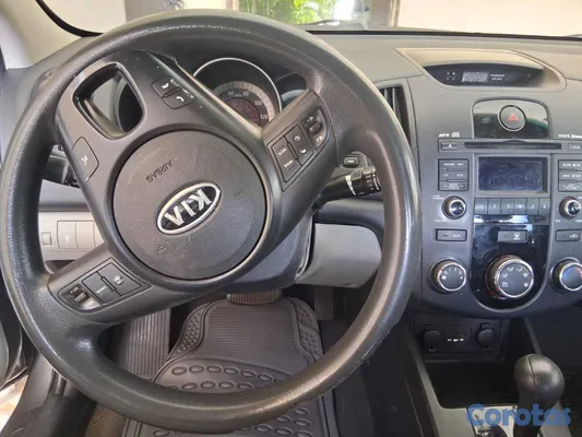 carros - 🚗 Kia Forte EX 2010 — MOTOR FUNDIDO — RD$150,000 6