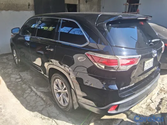 jeepetas y camionetas - vendo Toyota Highlander 2015 por motivo de superación  7