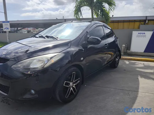 carros - Mazda Demio año 2010 Negociable RD 380,000.00 9