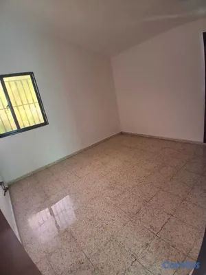 casas - SE ALQUILA APARTAMENTO FRENTE A LA CANCHA 5