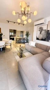 Apartamento de 3 habitaciones en alquiler en Gazcu