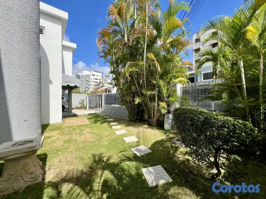 casas - Casa de 4 habitaciones 3 baños en alquiler en Viej 20