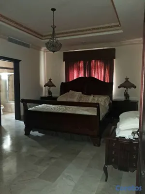 casas - CASA HERMOSISIMA EN VENTA AL FINAL DEL MALECÓN DE STO DGO. 19