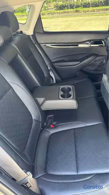 jeepetas y camionetas - Kia Seltos 2022 Excelente Condiciones 2