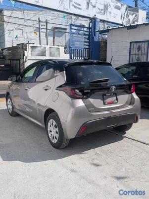 carros - TOYOTA YARIS 2021 3
