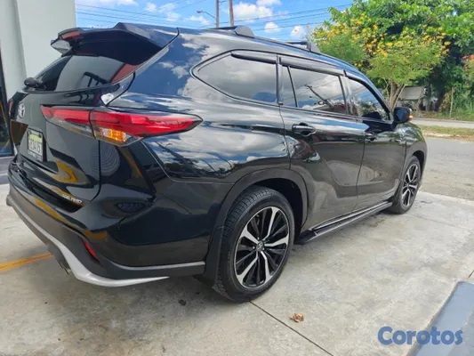 jeepetas y camionetas - Toyota higlander xls 2021 2