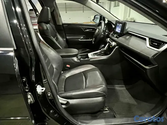 jeepetas y camionetas - Toyota rav4 2021 exl clean  5