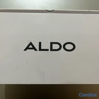 zapatos para hombre - Zapatos negros, totalmente nuevos, size 10.5