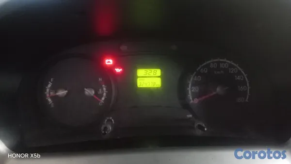 camiones y vehiculos pesados - Kia k2700 año 2015 furgón  precio 650,000  5