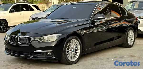 carros - BMW SERIE 3 318i 2017 ✅️ Como nuevo 3