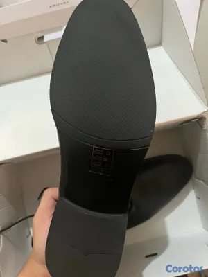 zapatos para hombre - Zapatos negros, totalmente nuevos, size 10.5 4