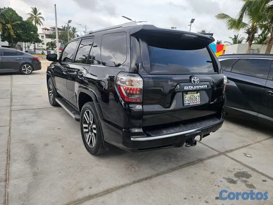 jeepetas y camionetas - Toyota 4runner 2014 7