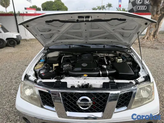 jeepetas y camionetas - Nissan frontier sl 2012 8