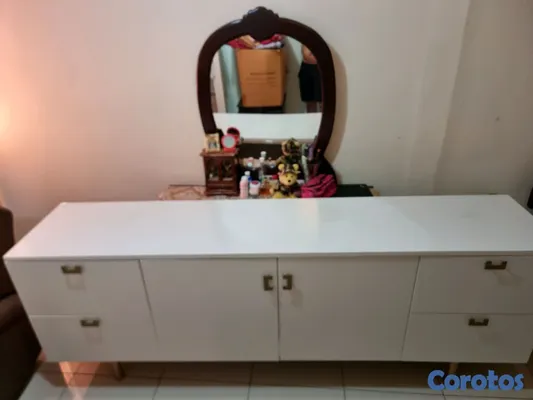 muebles y colchones - vendo credenza usada como nueva  2