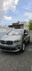 Vendo Kia Sorento 2019 en buenas condiciones precio negociable.