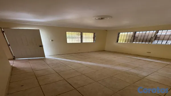 casas - Casa en Alquiler | Cerros del Oeste | 3 Hab. 10