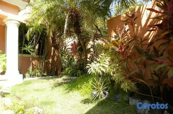casas - Casa de Lujo en Venta en Arroyo Hondo II – Cerca del Jardín Botánico ID 110 5