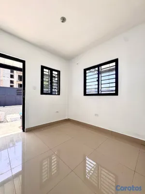 oficinas y locales comerciales - local en alquiler Engombe , Santo Domingo Oeste 5