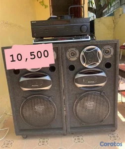 se vende equipo de música.