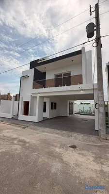 casas - Casa con 4 habitaciones y piscina en construcción 2