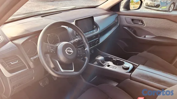 jeepetas y camionetas - Nissan Rouge 2023
 americana, recién importada  8