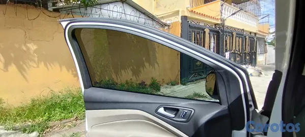 jeepetas y camionetas - Venta Ford Escape año 2015 5