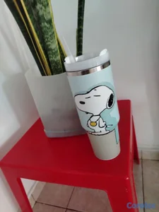 termo tipo Stanley de snoopy 