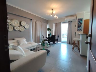 seller-logo