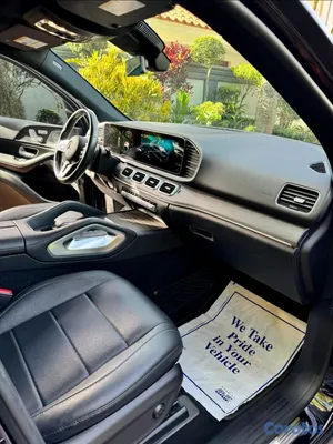 jeepetas y camionetas - Mercedes Benz 350 GLE 4Matic,,negra,,año 2021  17