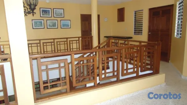 apartamentos - Casa de dos niveles  4 habitaciones 4 1/2 baños fr 4