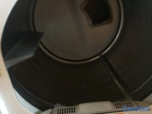 otros electronicos - secadora en buenas condiciones no me cabe en el apt por eso la estoy vendiendo  3