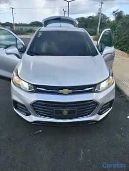 jeepetas y camionetas - Chevrolet trax LTD en perfecta condiciones 